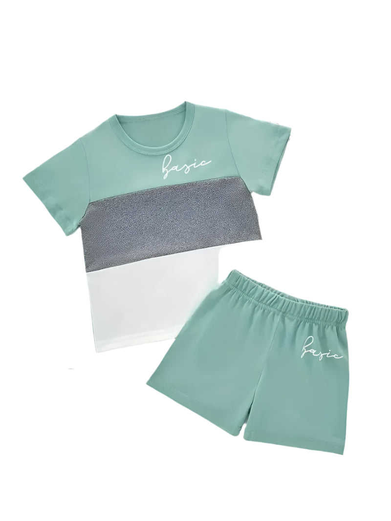 חליפת קיץ צבעונית לילדים – צבעים חיים ונוחות מקסימלית לכל יום